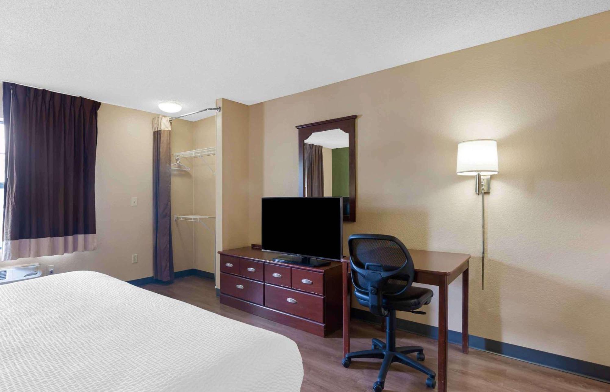 Extended Stay America Suites - Chicago - Schaumburg - Convention Center Exterior photo